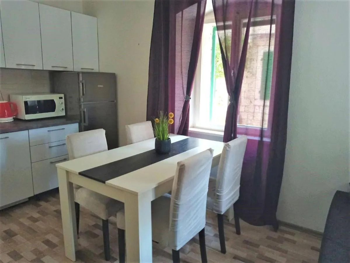 Apartment Karlito Kastela